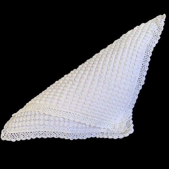 Hand crochet custom made baby blanket - Picture 16 of 16